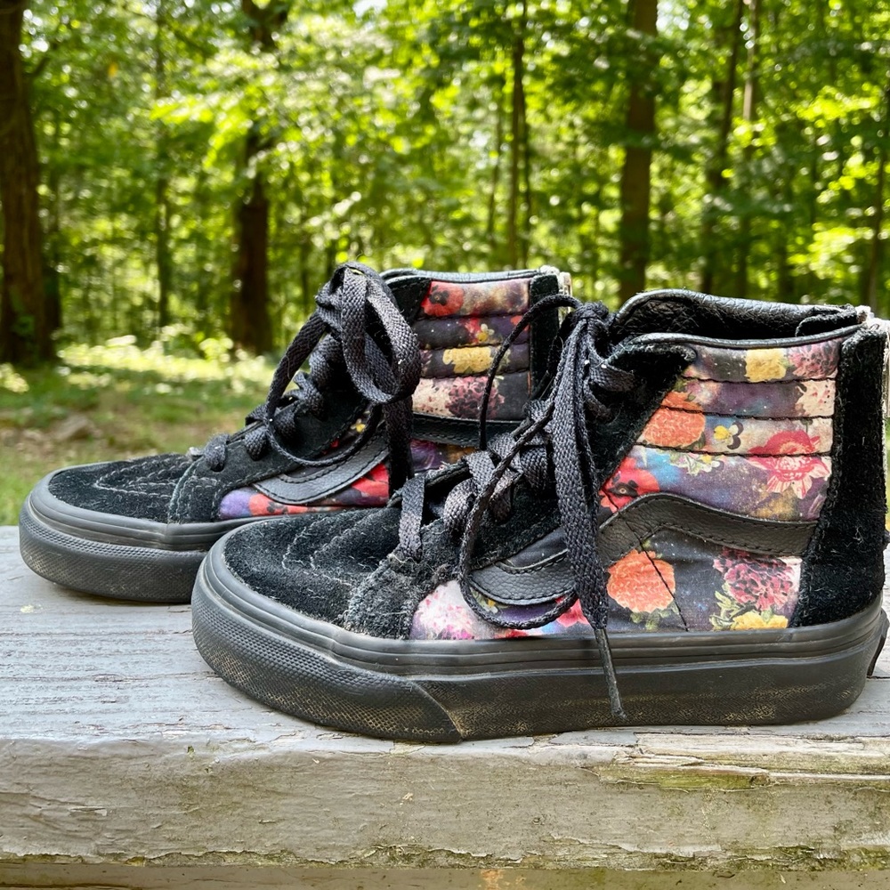 Vans Galaxy Floral Suede Sk8 Hi-top Sneaker